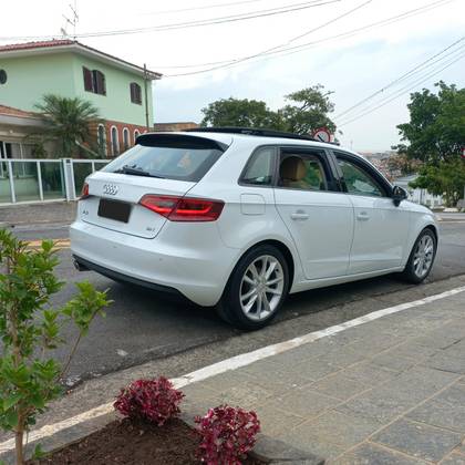 AUDI A3 1.8 TFSI SPORTBACK AMBITION 16V GASOLINA 4P AUTOMÁTICO AUDI A3 1.8 TFSI SPORTBACK AMBITION 16V GASOLINA 4P AUTOMÁTICO